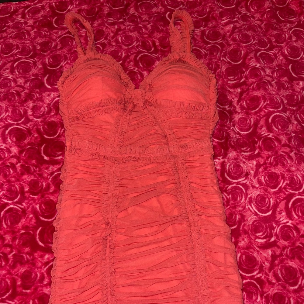 Size M mini dress